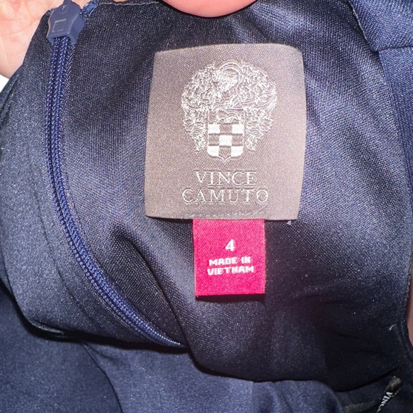 Vince Camuto Colorblock Fit & Flare Dress - Picture 4 of 4